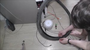 Как заклеить покрышку велосипеда с помощью рем. комплекта ?