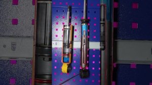 Отличия амортизаторов. Двухтрубного стандартного, от однотрубного спортивного.