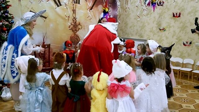 Утренник новогодний. Видеосъемка Ростов-на-Дону смотреть онлайн