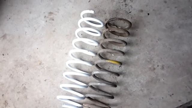 Самостоятельная замена задних пружин и амортизаторов на ВАЗ 2101-2107( классика) смотреть онлайн