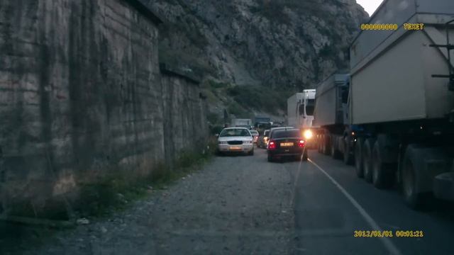 Верхний Ларс - Грузия тоннель смотреть онлайн