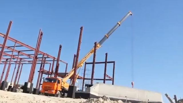 Шато Эрмитаж . Застройщик СМУ-16 смотреть онлайн