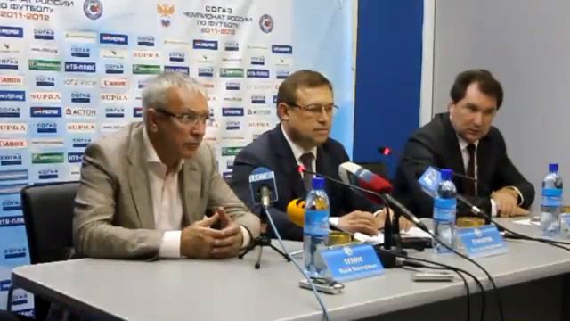 Пресс-конференция Виктора Гончарова и Юрия Белоуса смотреть онлайн