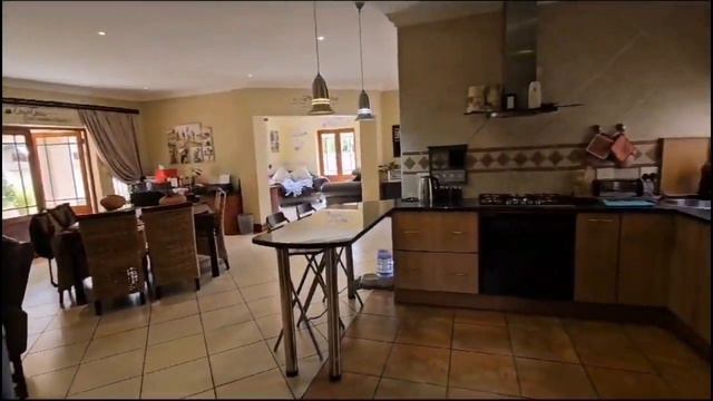 BEAUTIFUL DOUBLE-STOREY HOME IN POPULAR BOUGAINVILLEA ESTATE! смотреть онлайн