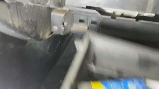 how to change nissan sunny n16 cabin filter .. طريقه تغيير فلتر تكييف نيسان صني смотреть онлайн