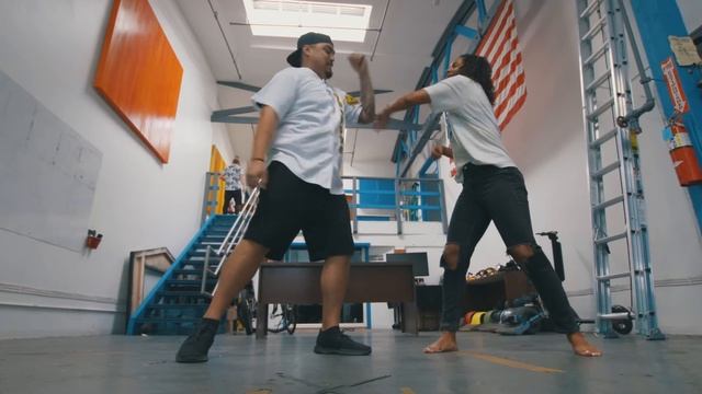 VFX Artists React to Bad & Great CGi 53 смотреть онлайн