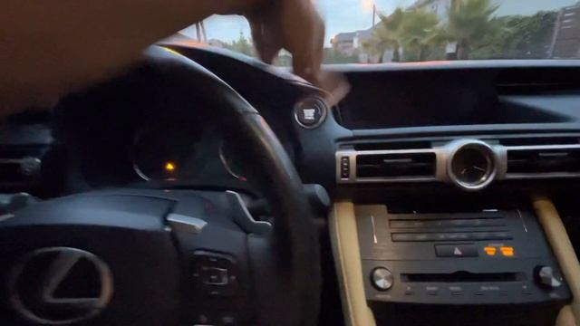 Лексус RC300 2018года