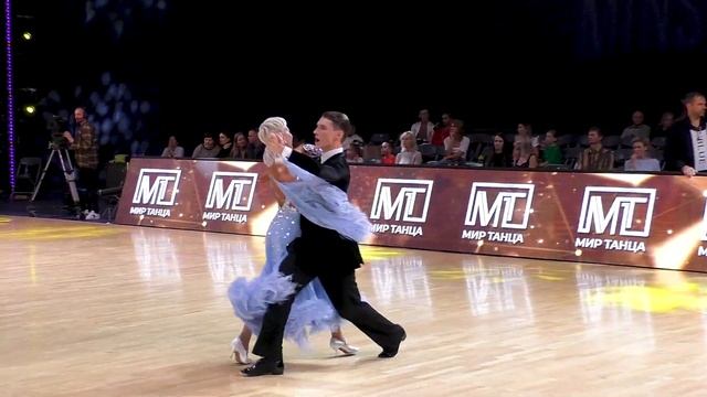 Квикстеп / IDSU ProAm Super Cup, Int. Standard - Capital Cup Minsk 2023 (14.10.2023) смотреть онлайн