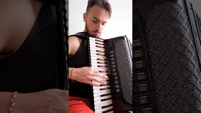 Celebre mazurka variata [? LA MIGLIAVACCA ?] смотреть онлайн