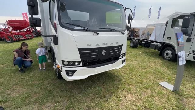 Обзор выставки Золотая Нива 2023. Что я присмотрел для себя? смотреть онлайн