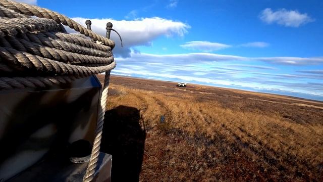 Вездеходы Хищник по осенней тундре смотреть онлайн