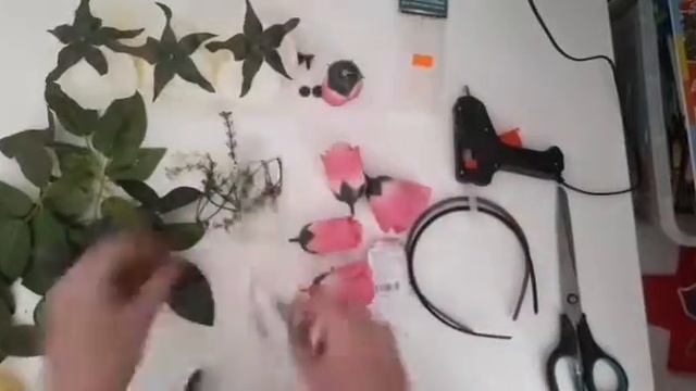 Как сделать ободок с цветами своими руками смотреть онлайн
