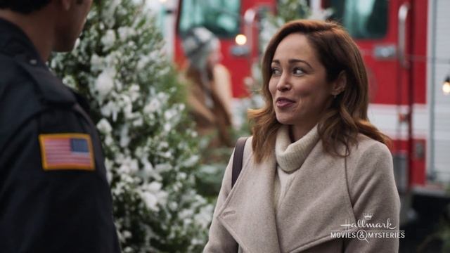 Preview + Sneak Peek - A Glenbrooke Christmas - Hallmark Movies & Mysteries смотреть онлайн