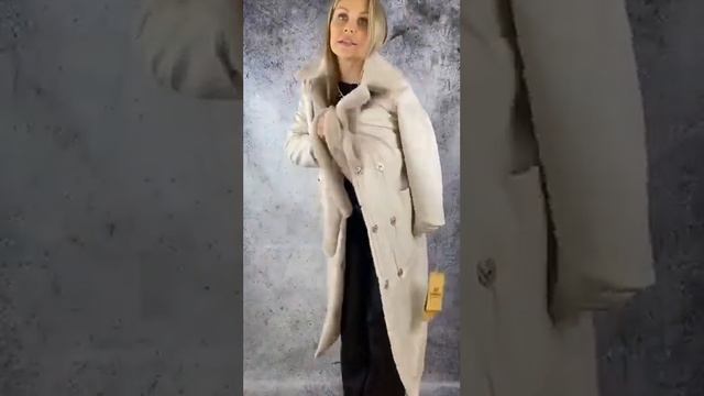 Пальто двухстороннее с английским воротником смотреть онлайн