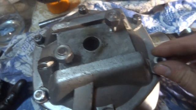 Конические гайки на крышку редуктора Урал. смотреть онлайн