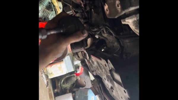2008 Infiniti g35x AWD starter replacement