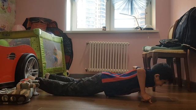 Повтори за мной- самый тяжёлые упражнения смотреть онлайн