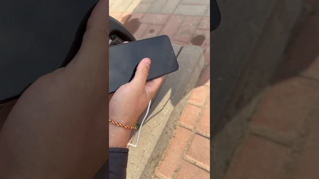 USB выход - зарядное устройство на генераторе инвертором Dinking DK3300i #inshot #dinking смотреть онлайн