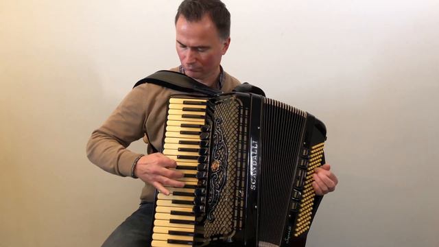 Hora Samuvil - Scandalli Super 6 VI Accordion 4K Composed by R. Mavrikovski смотреть онлайн