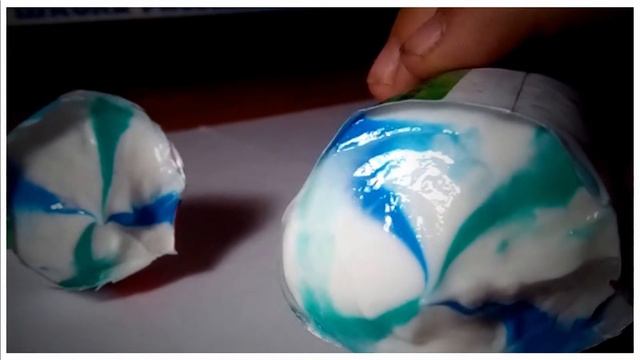 КАК ПОЛУЧАЕТСЯ ТРЕХЦВЕТНАЯ ЗУБНАЯ ПАСТА?