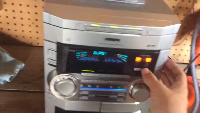My New Philips Mini System смотреть онлайн