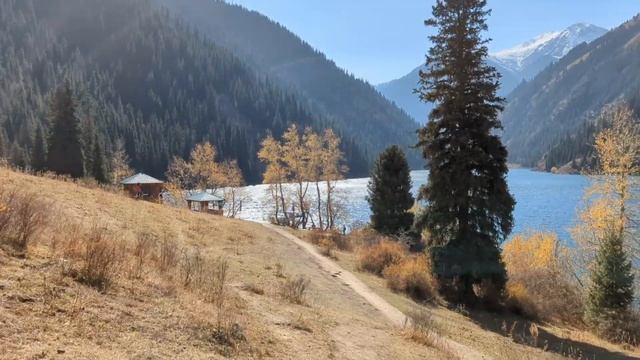 Озеро Кольсай около Алматы - уголок Швейцарии в Казахстане