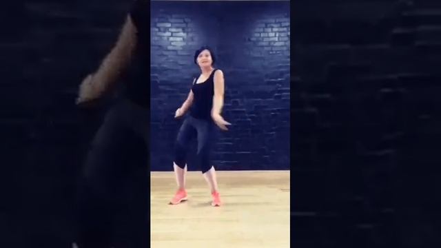 ZUMBA ФИТНЕС смотреть онлайн