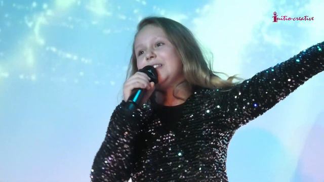 Алина Ануфриева «Levitating» смотреть онлайн