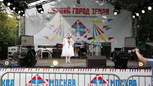 18 Алина Егорова «Бабушкины годы». Преображенское 14/07/2013 смотреть онлайн