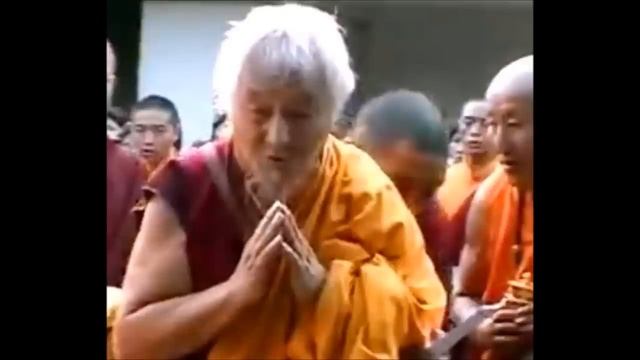 Ven Drubwang Konchok Norbu Rinpoche chants Om Mani Padme Hum 竹旺仁波切唱诵六字大明咒 смотреть онлайн