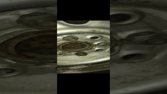 Затягиваем гайки колеса правильно. Tighten the wheel nuts correctly. смотреть онлайн