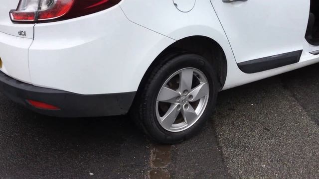 RENAULT MEGANE,1.9 DYNAMIQUE TOMTOM DCI 5d 130BHP (10PLATE) смотреть онлайн