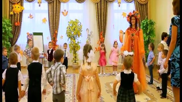 Осень. Вход Осени + хоровод + игра.(средняя группа) Коломна детский сад 15 "Светлячок" смотреть онлайн
