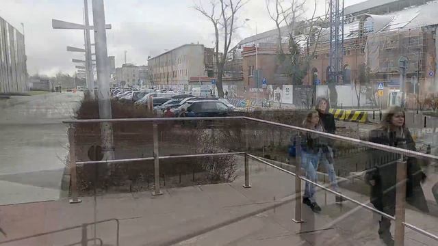 В Варшаву на выходные | Выбитый зуб, электросамокаты и набережная смотреть онлайн