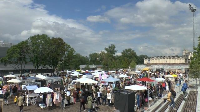 Ярмарка в Парке Горького смотреть онлайн