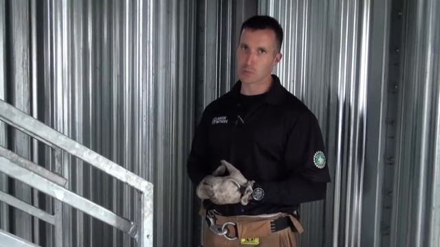 Hose Movement: Ascending Stairs with Loop Up the Wall Technique смотреть онлайн