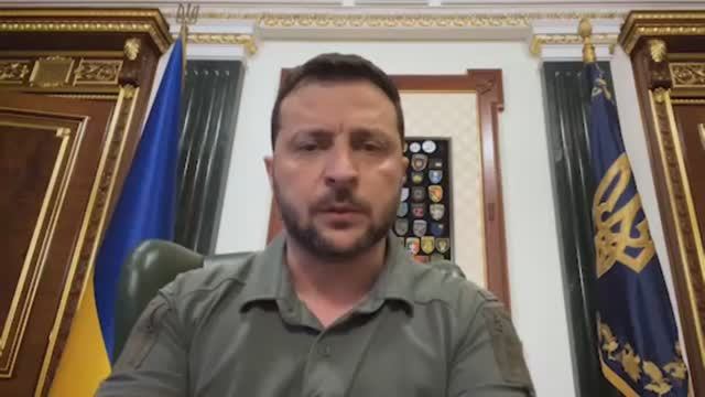 Крыса ? Зеленский выполз из своего бункера. Кто его выпустил?