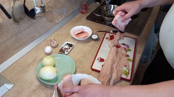 Котлеты из налима и паштет из печени налима.