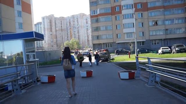 Чизбургер на улице Москвы смотреть онлайн