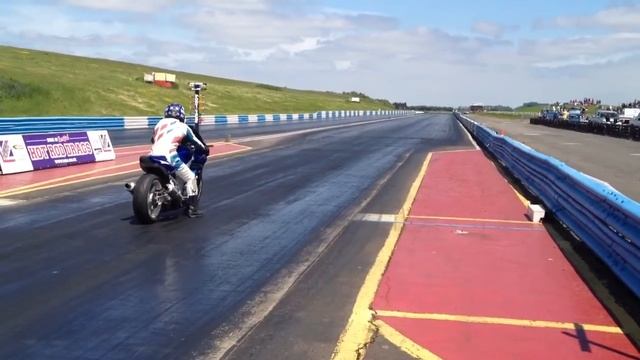 Sv1000s drag bike смотреть онлайн