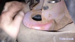 замена внутренней чашки заднего амортизатора, калина1.