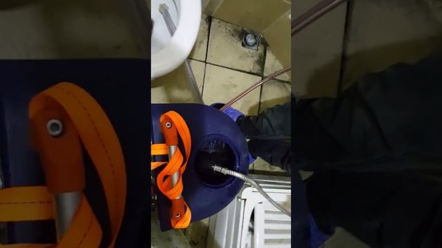 Моем отопление насосом KAMMAK PROF-04 смотреть онлайн