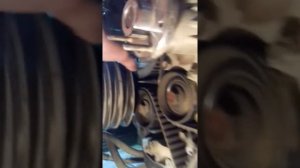 4JG2 замена грм основной момент