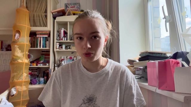 Что надо купить для 1 курса?//Советы первокурсникам ЭФ МГУ? смотреть онлайн
