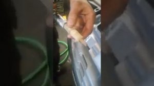 Пневмоэкстрактор и закисшая форсунка на рено-мастер. Демонтаж форсунок common rail.