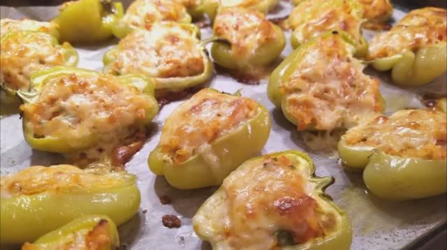 Фаршированный перец в духовке под сыром - простой рецепт смотреть онлайн