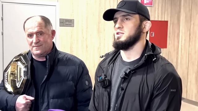 Реакция Махачева на рейтинг UFC и капельницы / Вернулся в Дагестан смотреть онлайн