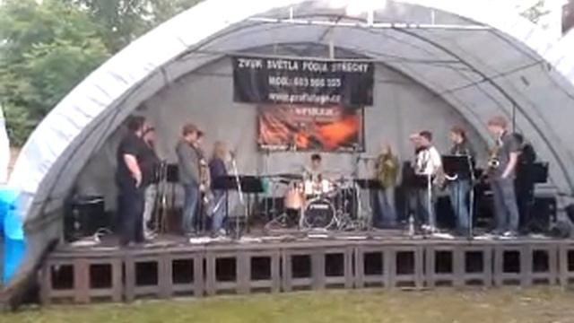 Radek Dolezal and Online Session - drum solo смотреть онлайн
