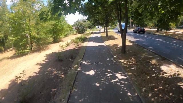 ДОРОГА В ПАРК НА САМОКАТЕ WHITE SIBERIA LUNA смотреть онлайн