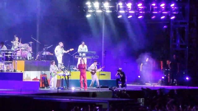 Kiwi - Harry Styles - Melbourne - 24 February 2023 смотреть онлайн